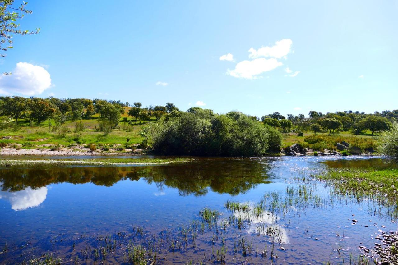 Herdade Clube Tiro Monfortinho Esterno foto
