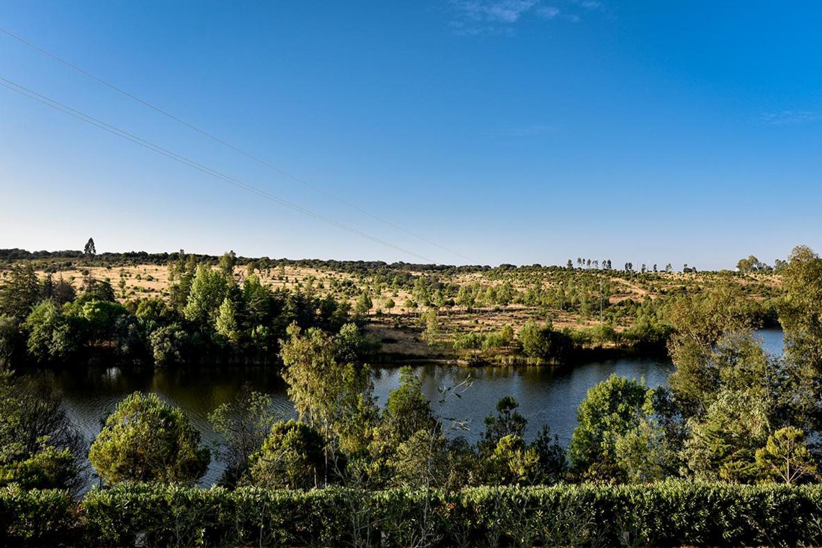Herdade Clube Tiro Monfortinho Esterno foto