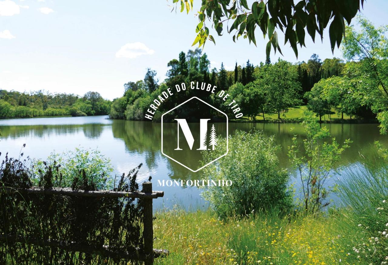 Herdade Clube Tiro Monfortinho Esterno foto